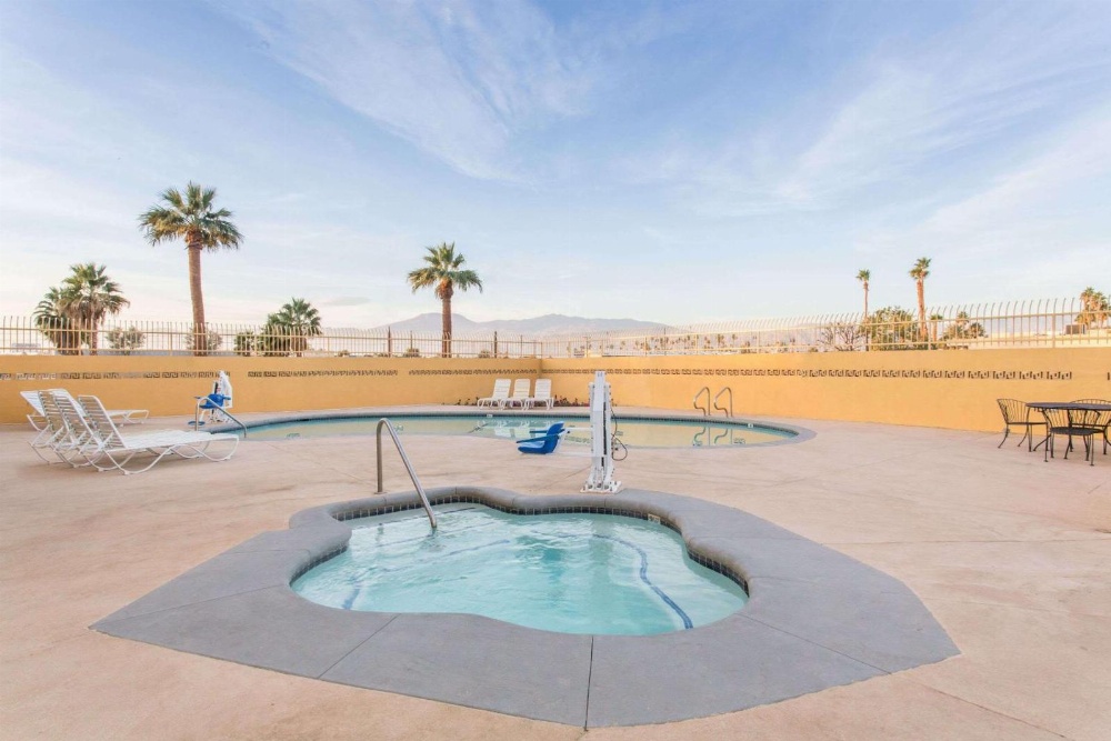 Days Inn by Wyndham Indio