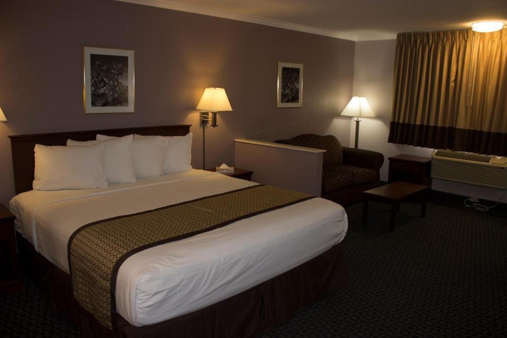 Days Inn by Wyndham Indio